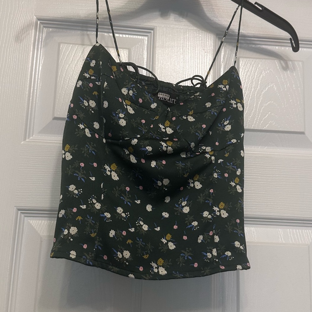 Floral Green Camisole Top - Picture 3 of 5